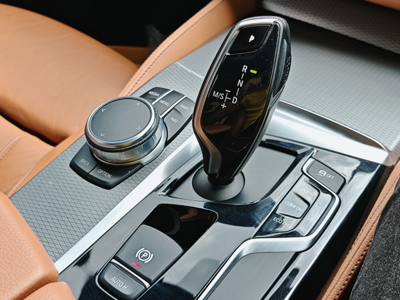 2017 BMW 530I M SPORT 2.0(A)