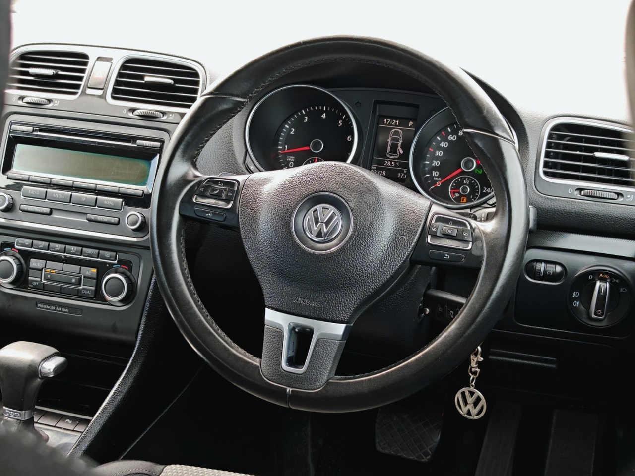2010 VOLKSWAGEN GOLF 1.4(A)
