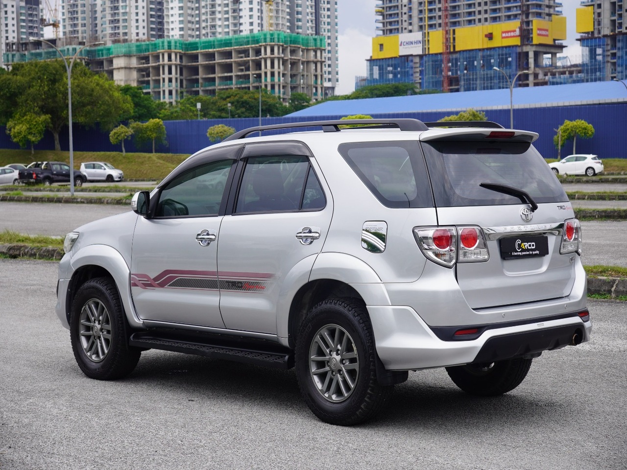 2014 TOYOTA FORTUNER V 2.7(A)