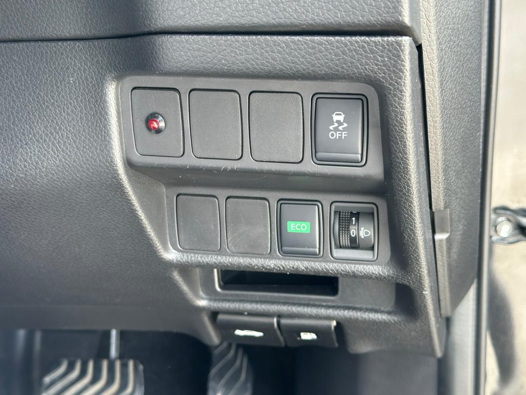 2017 NISSAN X-TRAIL CVT 2.0 (A)