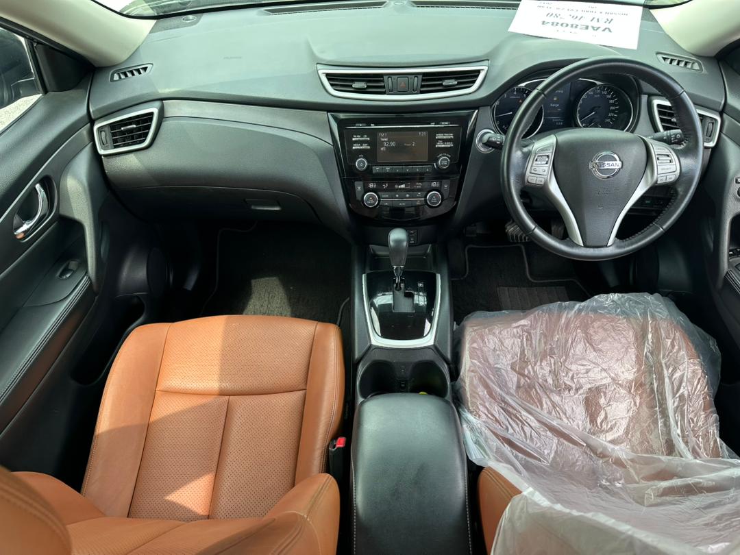 2017 NISSAN X-TRAIL CVT 2.0 (A)