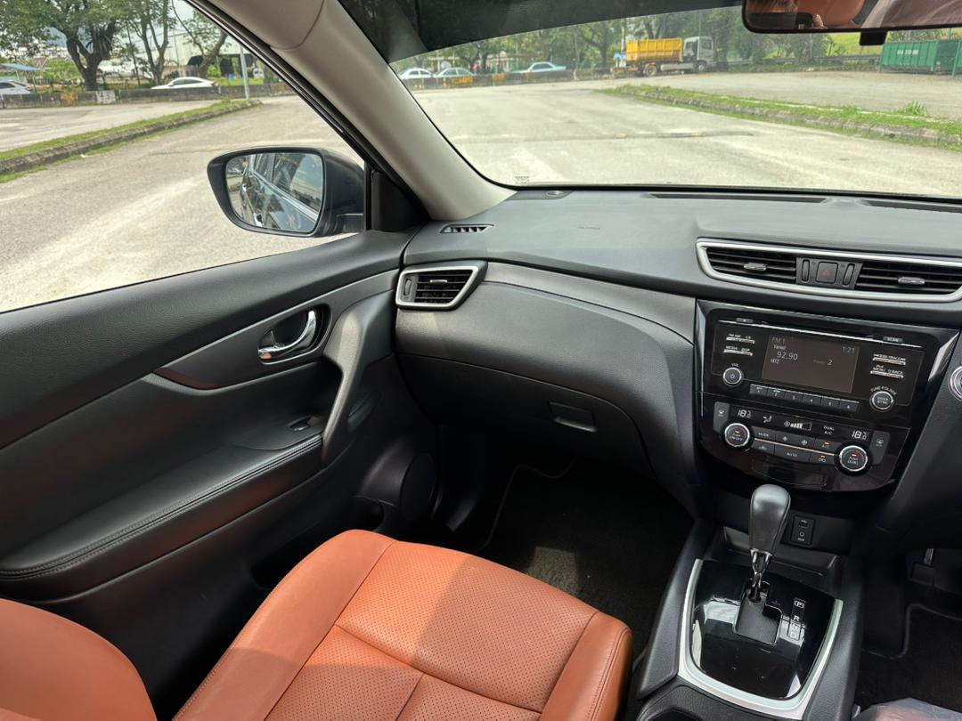 2017 NISSAN X-TRAIL CVT 2.0 (A)